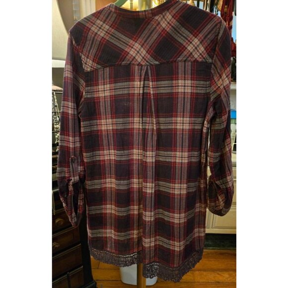 WT # 1064 Women's Large Wall Papher Button Front Tunic Top - Picture 3 of 4